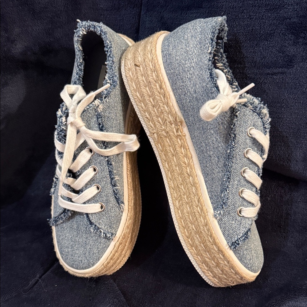 Steve Madden Blue Denim Sneakers with Cream Laces